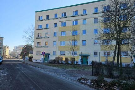 Wohnung Cottbus - 4 Zimmer, 68 m&sup2;, 130.000&euro; | Angebot:27008606