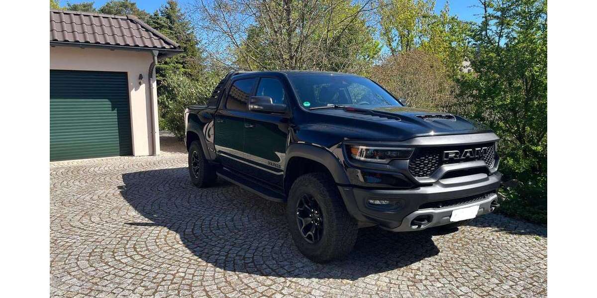 Dodge RAM 35.200 km 127.999 &euro; Cottbus 03050