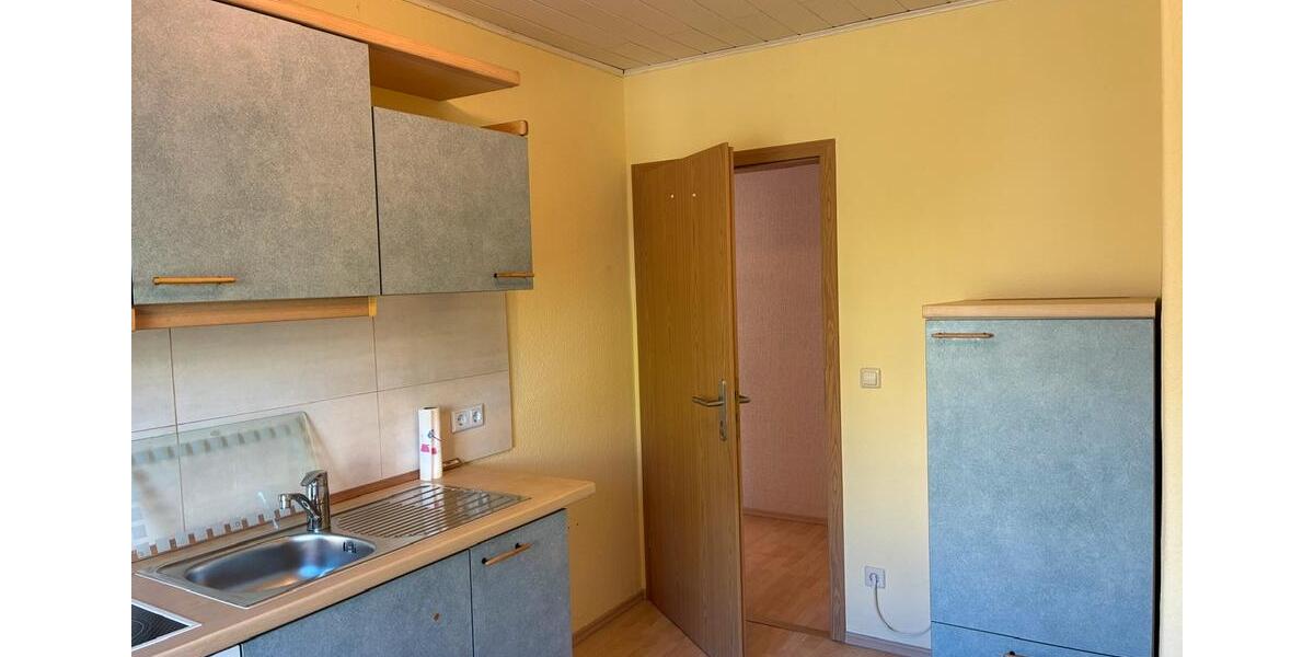 Etagenwohnung Cottbus Brunschwig - 3 Zimmer, 50 m&sup2;, 555&euro; | Angebot:26329420