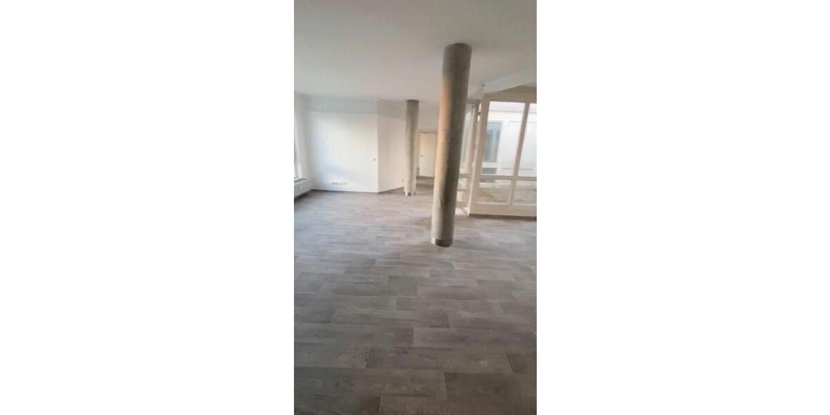 Etagenwohnung Cottbus - 3 Zimmer, 90 m&sup2;, 1.205&euro; | Angebot:24473697