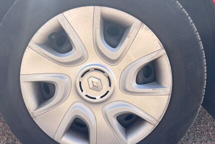 Renault Clio 181.693 km 3.200 &euro; Cottbus 03046