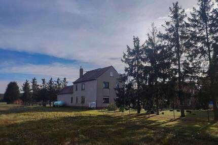 Einfamilienhaus mit großem Grundstück 4 zimmer