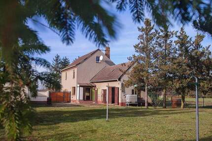 Haus Schleife Schleife-Rohne - 4 Zimmer, 107 m&sup2;, 156.000&euro; | Angebot:23945230