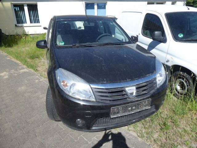 Dacia Sandero 263.500 km 750 &euro; Jaenschwalde 03197