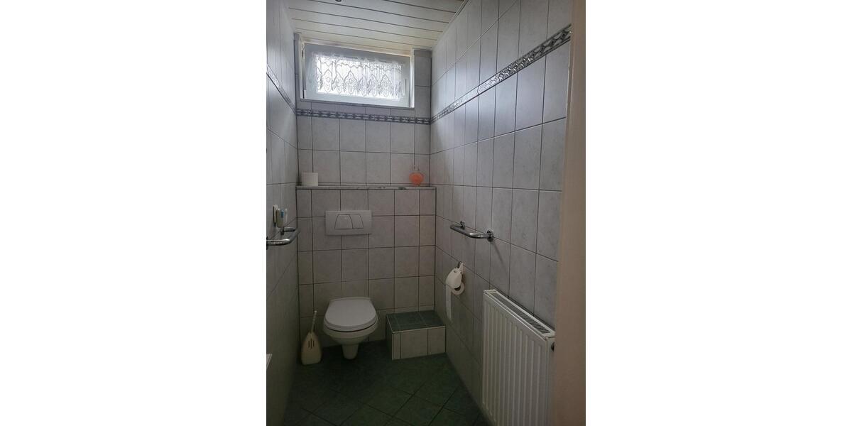 Einfamilienhaus Calau - 7.5 Zimmer, 165 m&sup2;, 210.000&euro; | Angebot:25824262