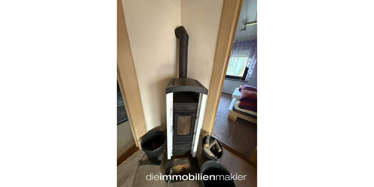 Bauernhaus mit großem Grundstück auf dem Land zu verkaufen zimmer