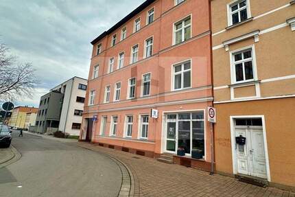 Geräumige 3-Zimmer-Wohnung mit Balkon Im Zentrum 3 zimmer