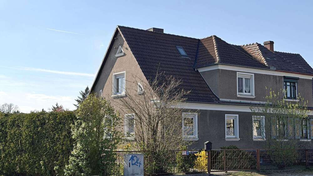 Einfamilienhaus Forst - 7 Zimmer, 148 m&sup2;, 121.000&euro; | Angebot:26366661