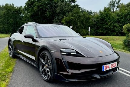 Porsche Taycan 83.000 km 64.999 € Guben 03172