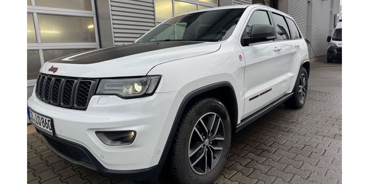 Jeep Grand Cherokee 143.000 km 27.900 &euro; Cottbus 03050