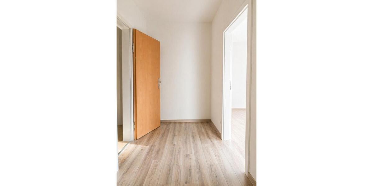 Etagenwohnung Cottbus Brunschwig - 1 Zimmer, 29 m&sup2;, 379&euro; | Angebot:26278682