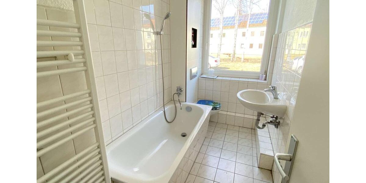 Etagenwohnung Forst (Lausitz) - 3 Zimmer, 79 m&sup2;, 389&euro; | Angebot:26146310