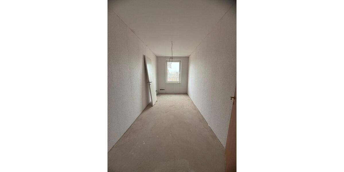 Etagenwohnung Cottbus - 5 Zimmer, 102 m&sup2;, 280.000&euro; | Angebot:26822163