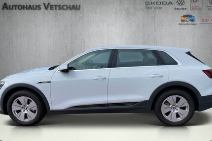 Audi e-tron 49.500 km 35.990 € Vetschau 03226