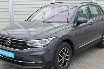 VW Tiguan 88.086 km 28.990 € Cottbus / Groß Gaglow 03051
