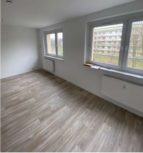 Etagenwohnung Cottbus Merzdorf - 2 Zimmer, 59 m&sup2;, 400&euro; | Angebot:27033561
