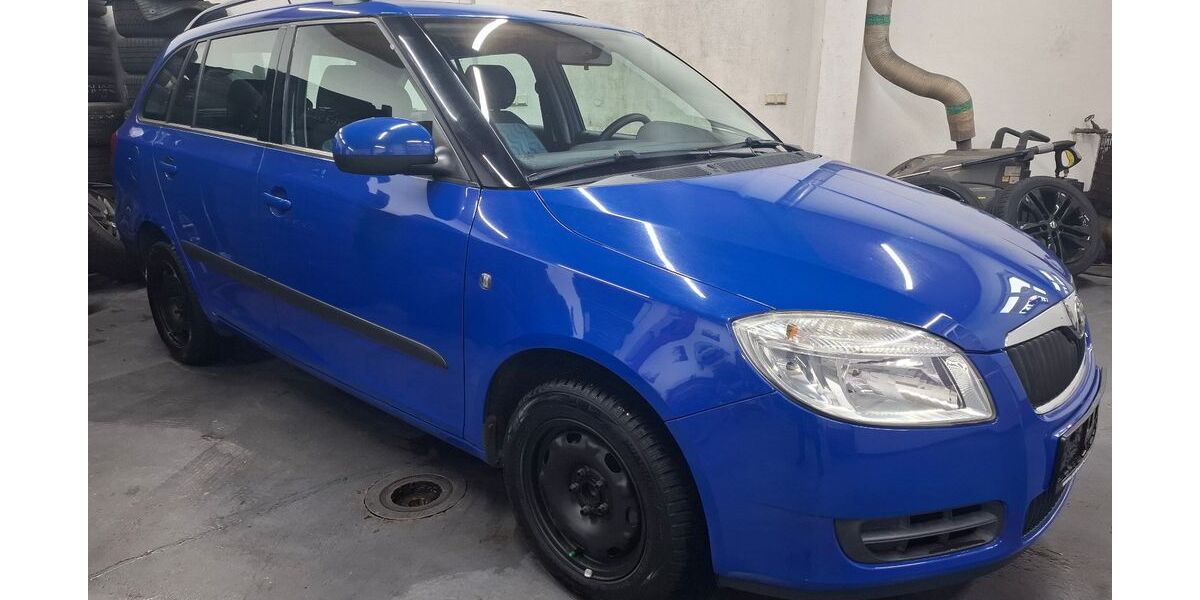 Skoda Fabia 144.053 km 5.990 &euro; Cottbus 03042