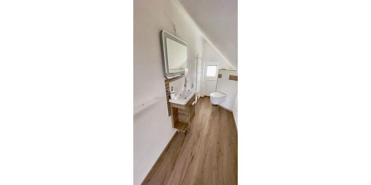 gemütliches Haus mit Nebengebäude und großem Grundstück 6 zimmer