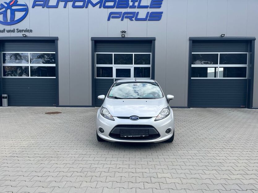 Ford Fiesta 296.768 km 2.599 € Cottbus 03044