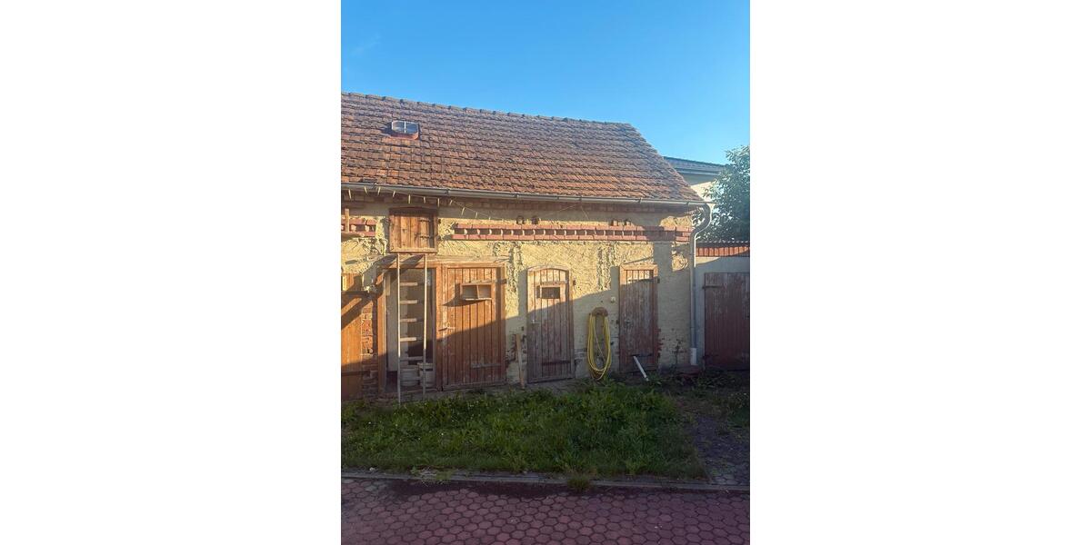 Einfamilienhaus Kolkwitz - 6 Zimmer, 180 m&sup2;, 150.000&euro; | Angebot:27181410