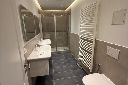 Wohnung Cottbus - 4 Zimmer, 123 m&sup2;, 1.835&euro; | Angebot:26444334