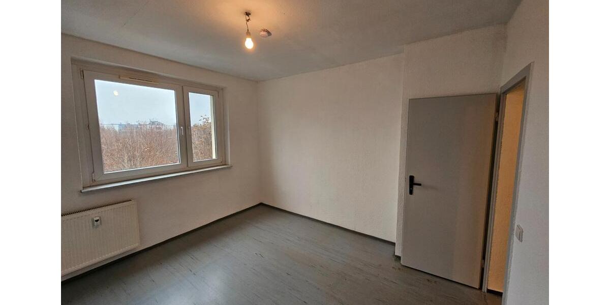 Etagenwohnung Cottbus - 4 Zimmer, 68 m&sup2;, 130.000&euro; | Angebot:27008606