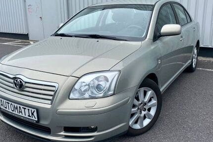 Toyota Avensis 145.000 km 5.990 &euro; Cottbus 03051