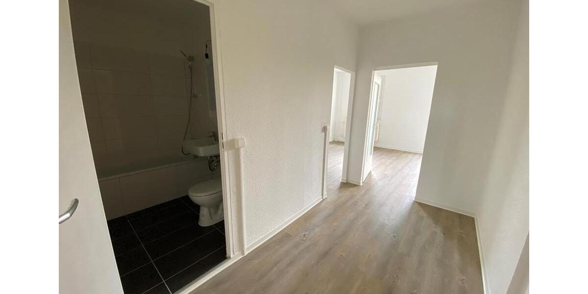 Etagenwohnung Cottbus - 3 Zimmer, 57 m&sup2;, 405&euro; | Angebot:26645553