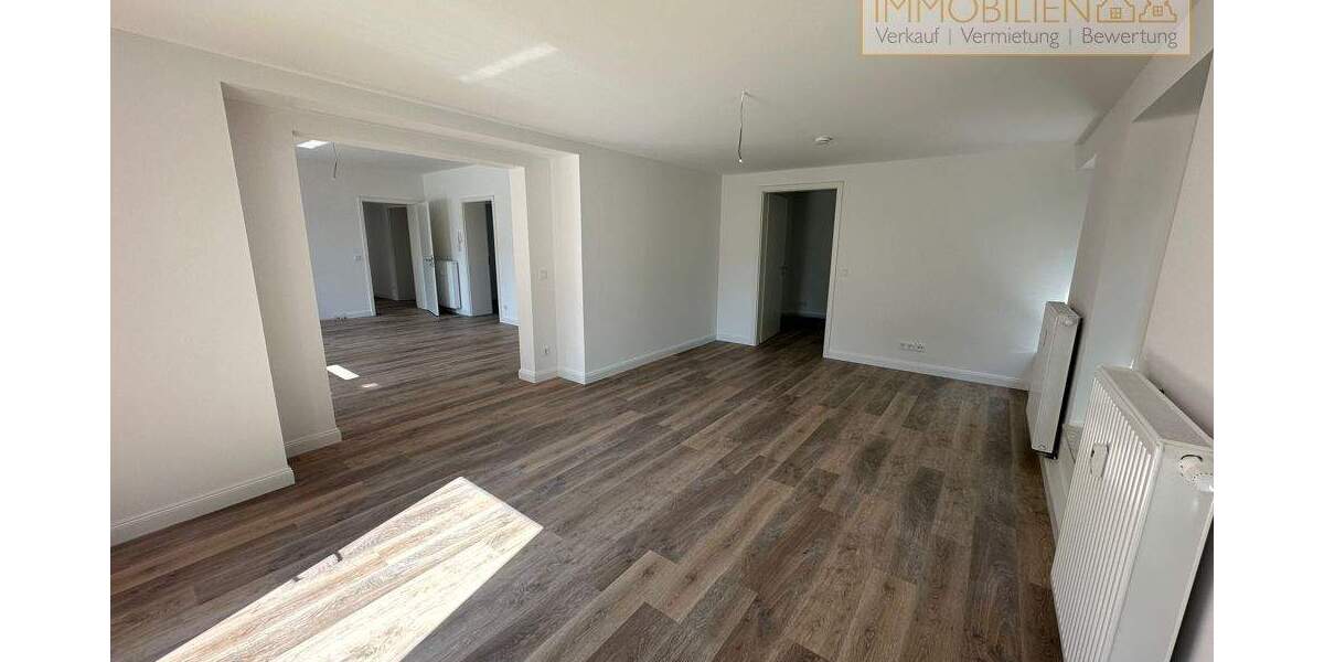 Etagenwohnung Cottbus Mitte - 4 Zimmer, 117 m&sup2;, 349.500&euro; | Angebot:25289748