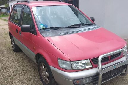 Mitsubishi Space Runner 175.000 km 1.550 &euro; Cottbus 03044