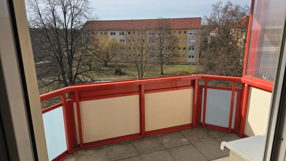 Etagenwohnung Großräschen - 3 Zimmer, 59 m&sup2;, 365&euro; | Angebot:25571462