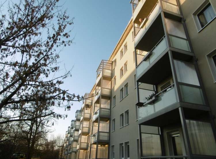 Etagenwohnung Cottbus Spremberger Vorstadt - 3 Zimmer, 61 m&sup2;, 440&euro; | Angebot:25266281