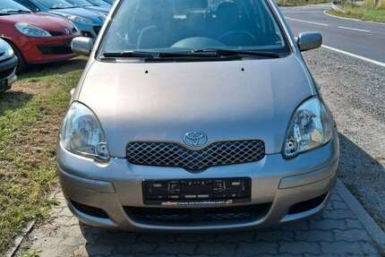 Toyota Yaris 71.712 km 5.600 € Lübbenau 03222