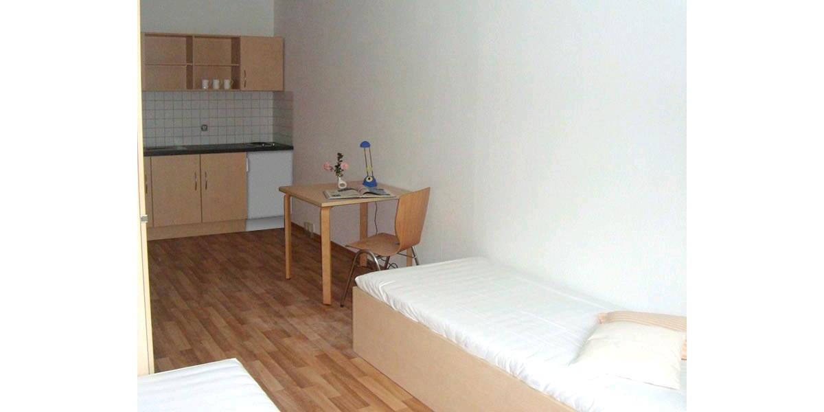Etagenwohnung Cottbus - 1 Zimmer, 15 m&sup2;, 235&euro; | Angebot:24481520