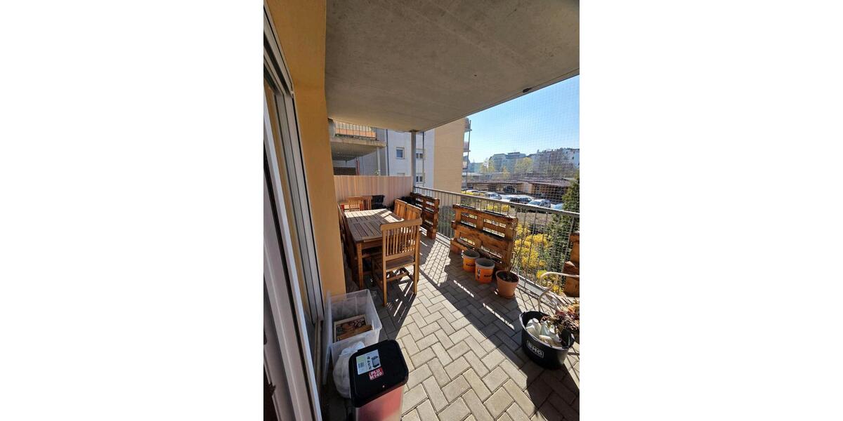 Etagenwohnung Cottbus - 2 Zimmer, 70 m&sup2;, 650&euro; | Angebot:26096113