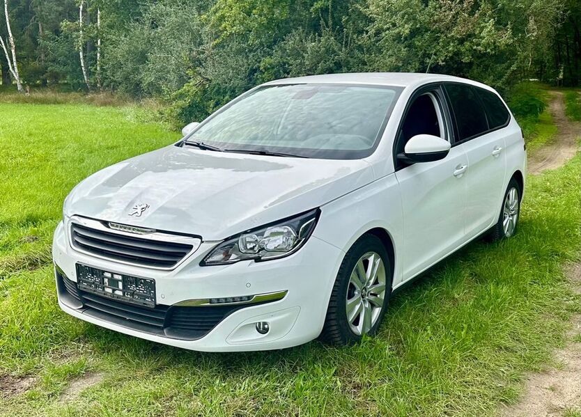 Peugeot 308 119.123 km 5.799 € Guben 03172