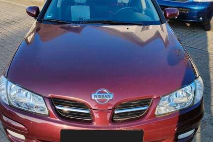 Nissan Almera 142.000 km 1.900 &euro; Cottbus 03055
