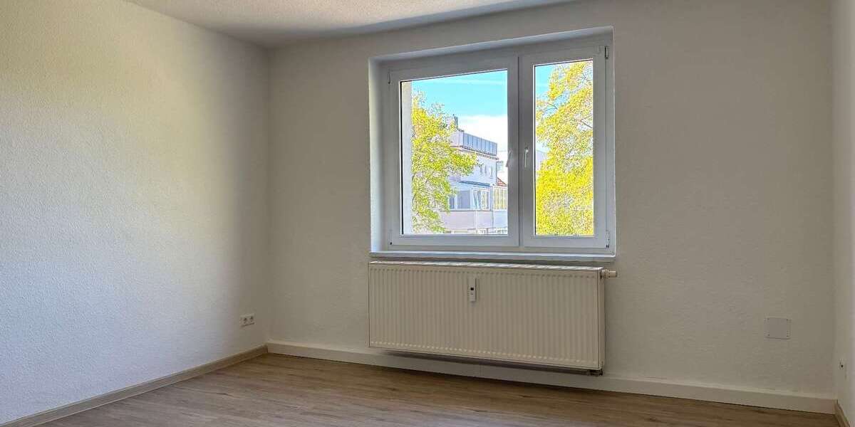 Etagenwohnung Cottbus Spremberger Vorstadt - 4 Zimmer, 69 m&sup2;, 570&euro; | Angebot:26292120