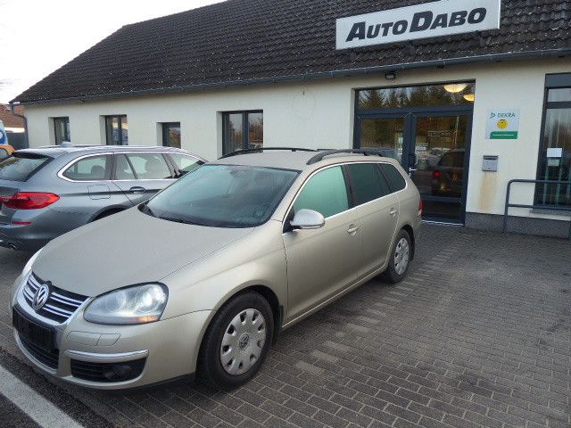 VW Golf 218.937 km 1.885 &euro; Jaenschwalde 03197