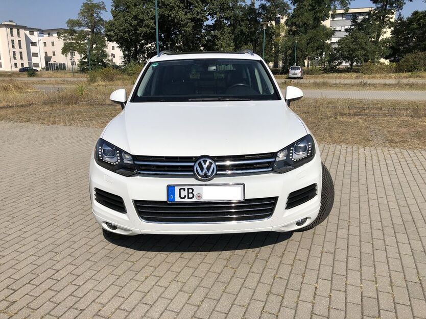 VW Touareg 111.690 km 21.999 € Cottbus 03042