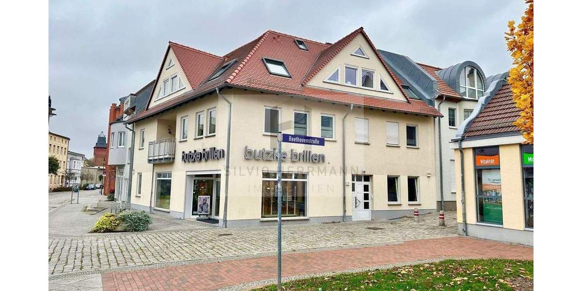 Vermietetes Wohn-und Geschäftshaus in Top-Lage ForstLausitz 9 zimmer