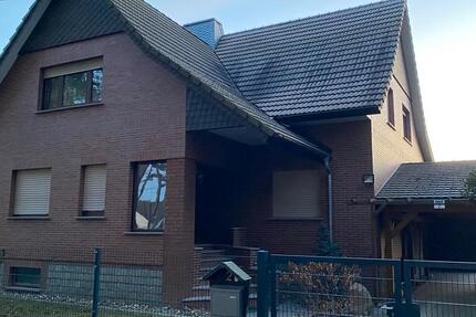 Haus Cottbus Sielow - 7 Zimmer, 186 m&sup2;, 1.700&euro; | Angebot:25901061