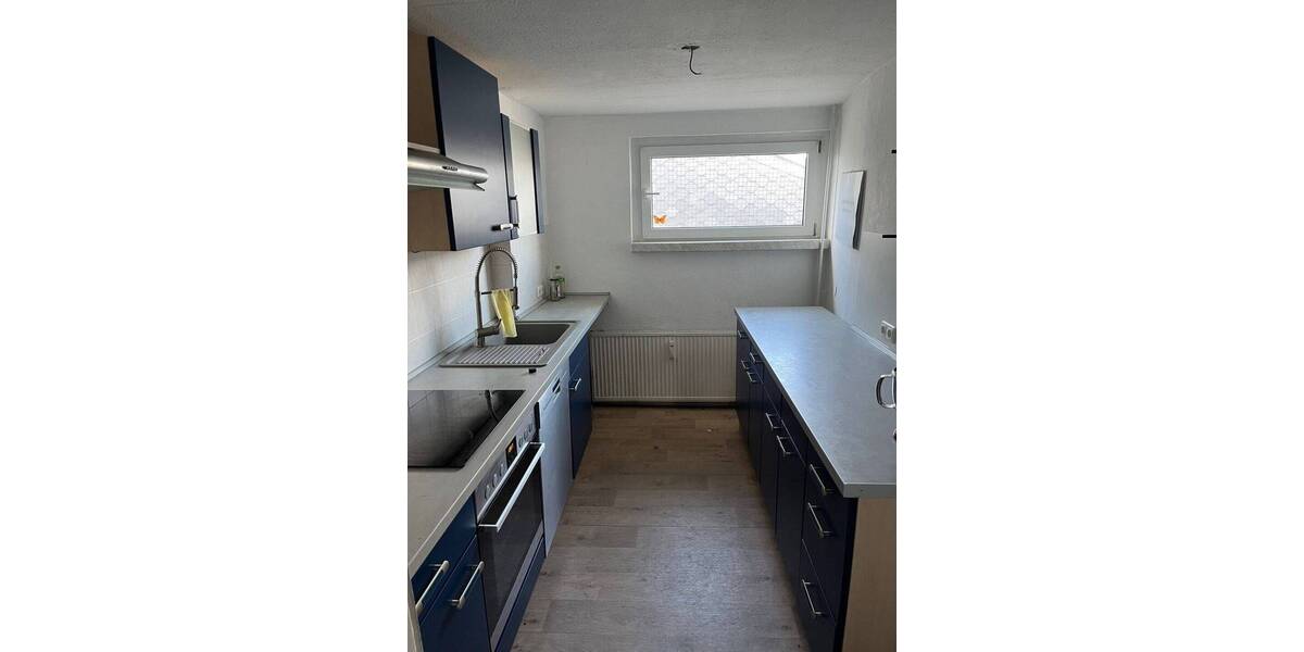 Etagenwohnung Cottbus Mitte - 2 Zimmer, 83 m&sup2;, 581&euro; | Angebot:22100864