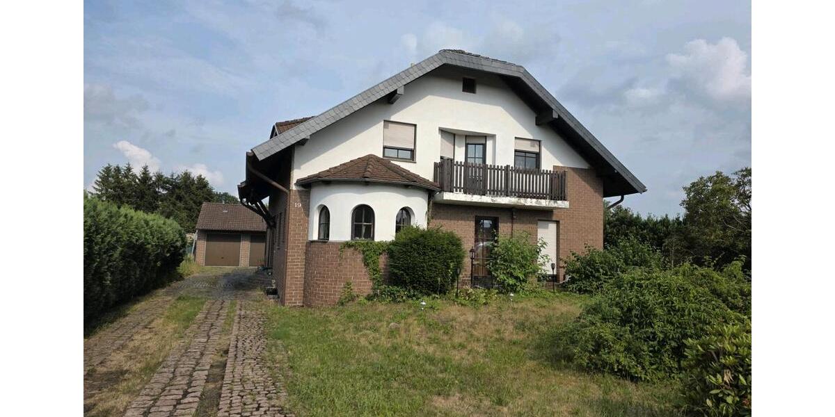 Einfamilienhaus Großräschen - 5 Zimmer, 220 m&sup2;, 399.000&euro; | Angebot:27077885