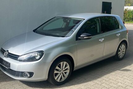 VW Golf 181.300 km 5.290 &euro; Cottbus 03042