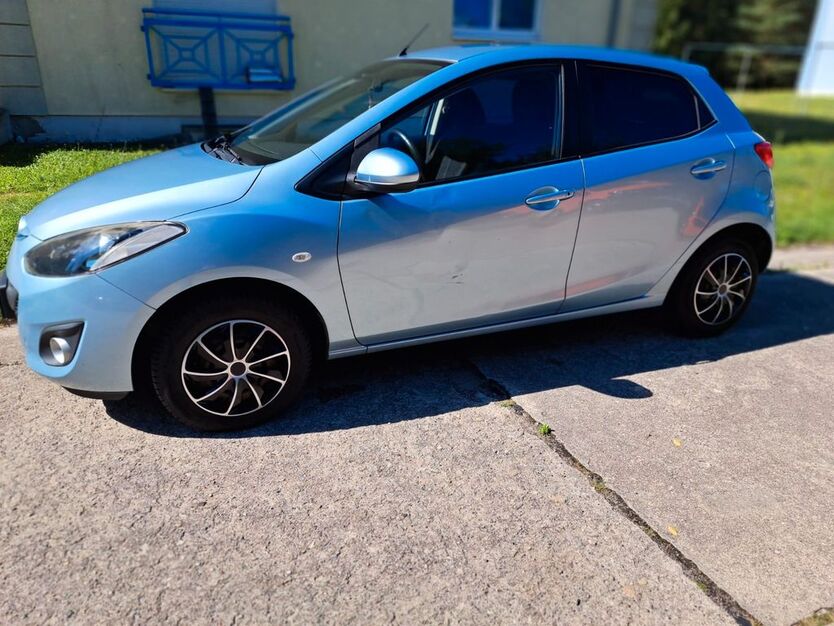 Mazda 2 151.706 km 2.950 € Drebkau 03116
