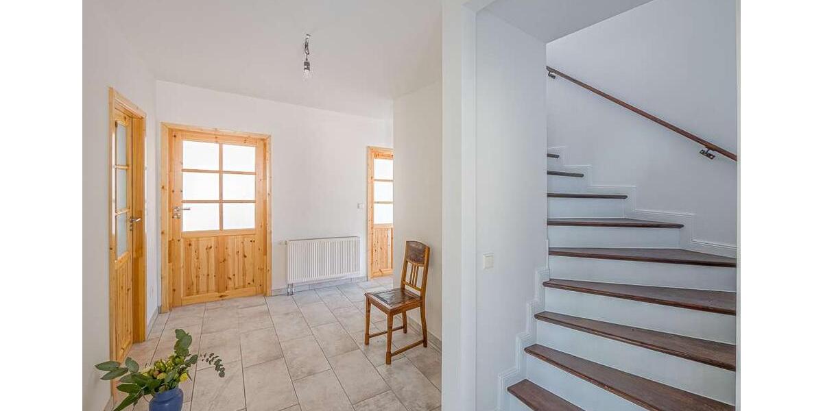 Einfamilienhaus Döbern - 5 Zimmer, 140 m&sup2;, 1.200&euro; | Angebot:25854132