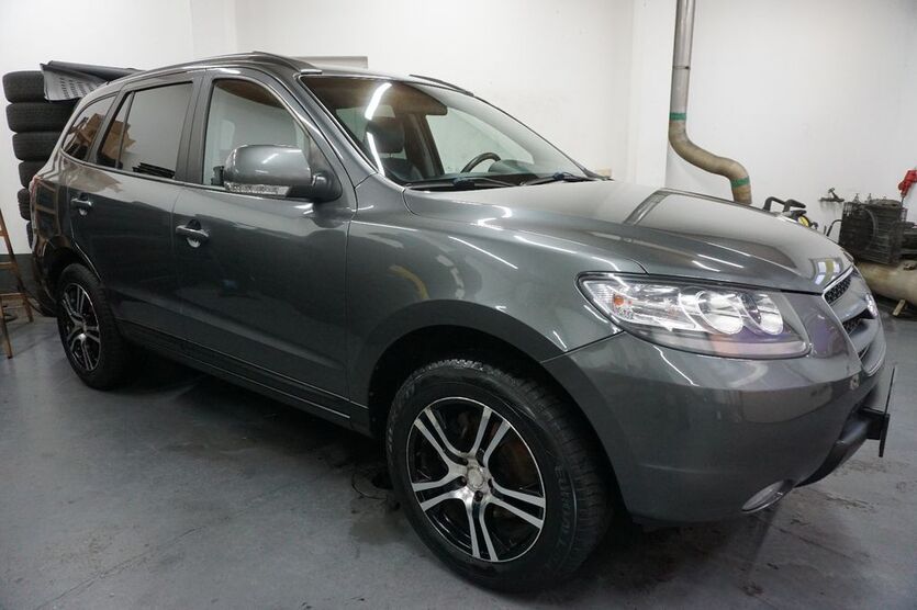 Hyundai SANTA FE 263.178 km 6.490 € Cottbus 03042