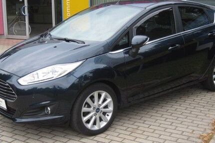 Ford Fiesta 62.200 km 10.990 &euro; Cottbus 03044