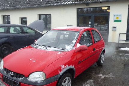 Opel Corsa 209.952 km 550 &euro; Jaenschwalde 03197